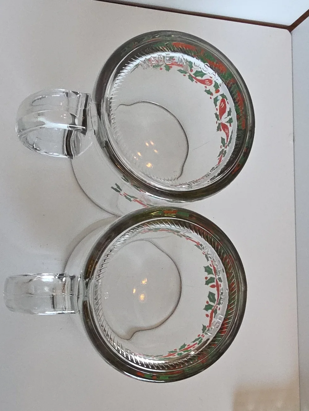 Vintage 1980's Libbey Christmas Holly & Ribbon Glass Mugs Gold Rims Set Of 2